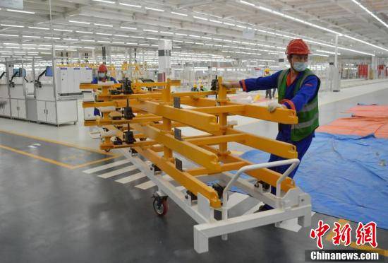 探访一汽红旗新能源汽车工厂